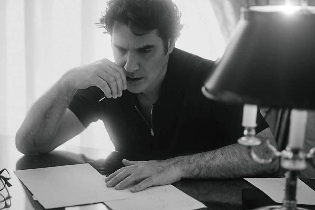 Χριστόφορος Παπακαλιάτης για Maestro: Δεν έχω γράψει το φινάλε, ξέρω ποιο θα είναι