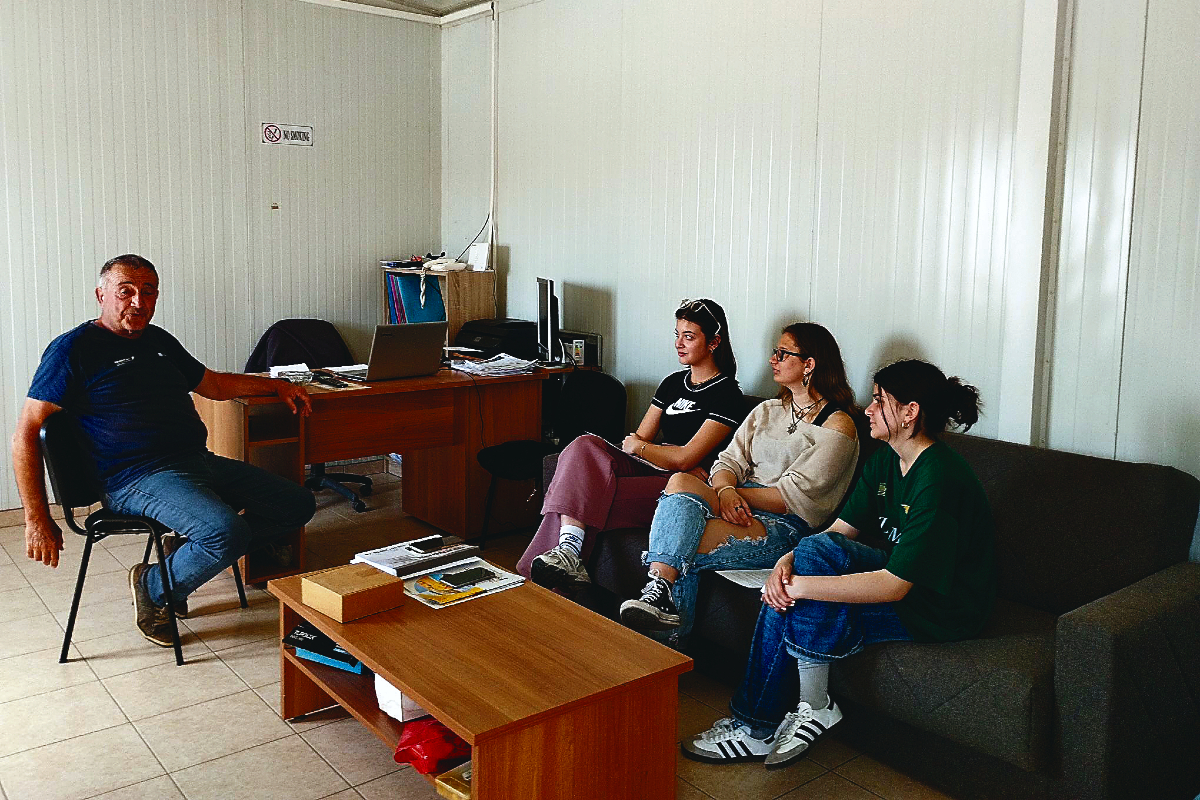 «Δεν πρέπει ποτέ να το βάζουμε κάτω»