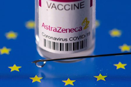 AstraZeneca: Η ταραχώδης πορεία του εμβολίου της