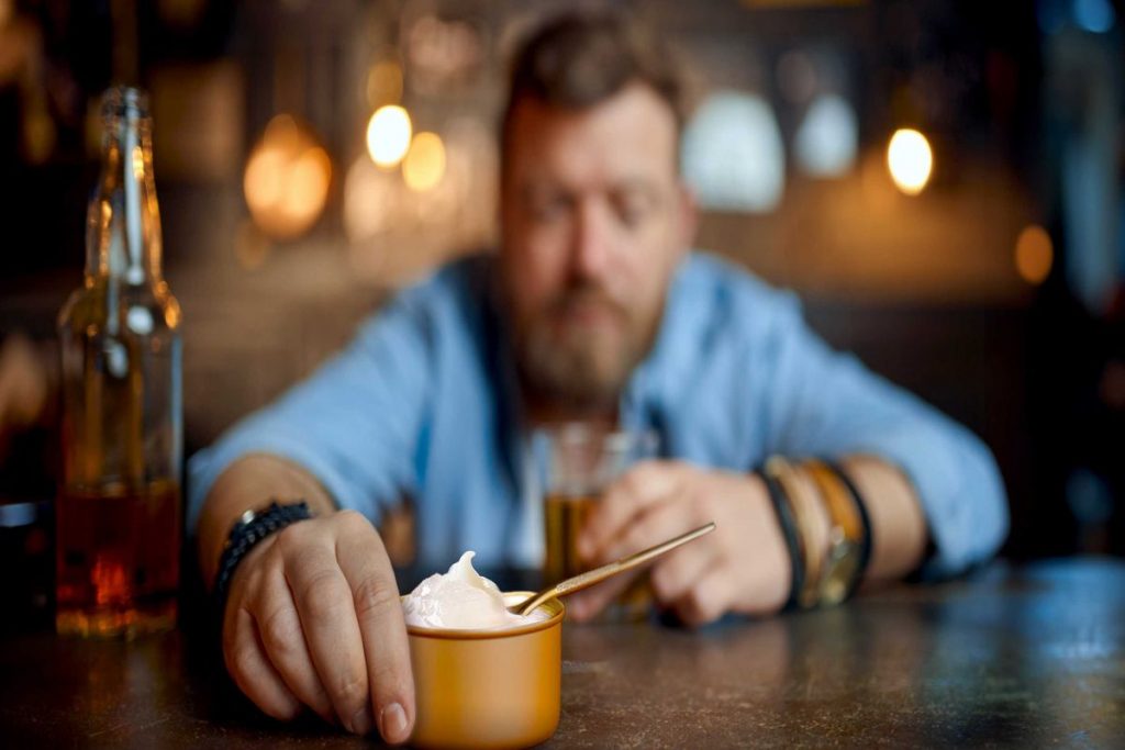 Το τζελ που τρώγεται και σώζει από τις συνέπειες του αλκοόλ