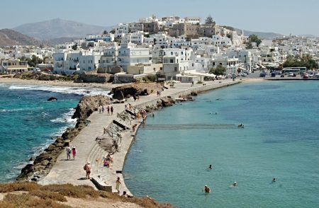 Αυτά είναι τα τρία ελληνικά νησιά που επιλέγουν οι Ιταλοί για διακοπές