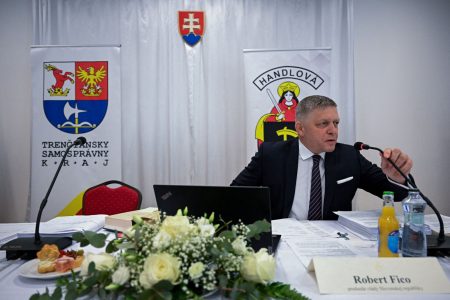 Σε κρίσιμη κατάσταση παραμένει ο πρωθυπουργός της Σλοβακίας