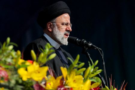Ιράν: Άγνωστη η τύχη του προέδρου Ραϊσί – Έρευνες για να βρεθεί το ελικόπτερο