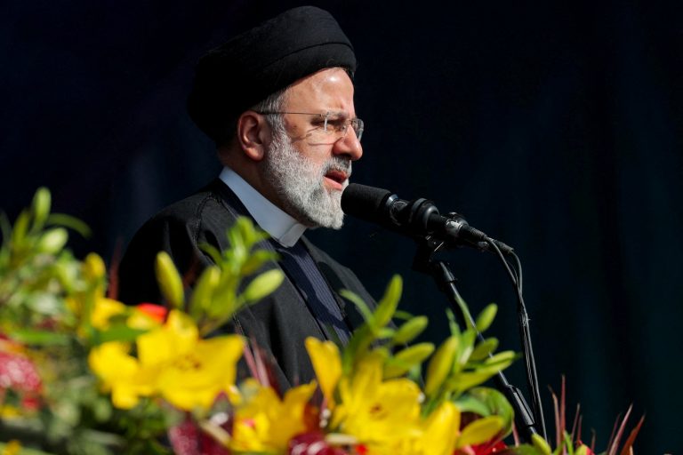 Ιράν: Αγνοείται το ελικόπτερο του προέδρου Ραϊσί – Έρευνες σε εξέλιξη