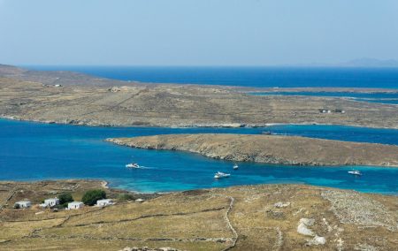Συνολάκης για Δήλο: Ένα κομμάτι του νησιού θα έχει βυθιστεί σε 50 χρόνια