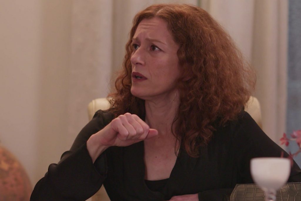 Η Γη της Ελιάς: Η Χάιδω επιστρέφει στο σπίτι με τους όρους της