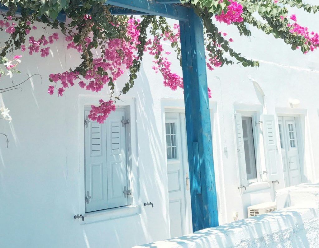 Άγγλοι, Γερμανοί και Αμερικανοί ψάχνουν εξοχικά στην Ελλάδα – Άνοδος τιμών