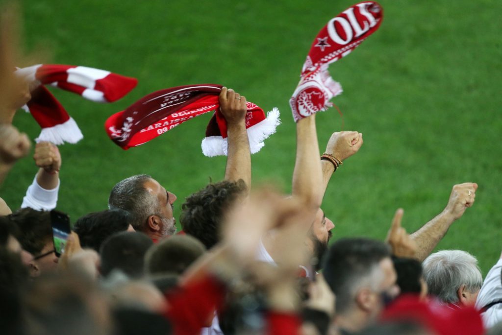 ΠΑΕ Ολυμπιακός για Conference League: Οι φίλαθλοι θα σεβαστούν την έδρα του τελικού