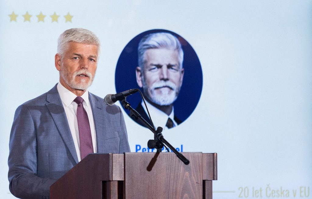 Τσεχία: Ο πρόεδρος Πετρ Παβέλ τραυματίστηκε σε τροχαίο – Εισήχθη σε νοσοκομείο