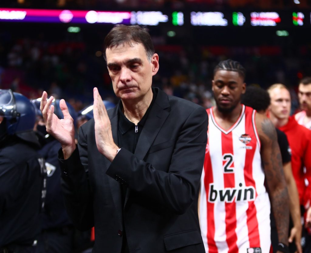 Μπαρτζώκας: Ευγνώμων για τους παίκτες και τους οπαδούς