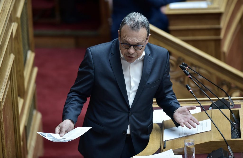 Φάμελλος σε Μητσοτάκη: Δεν θα σας επιτρέψουμε να κρυφτείτε