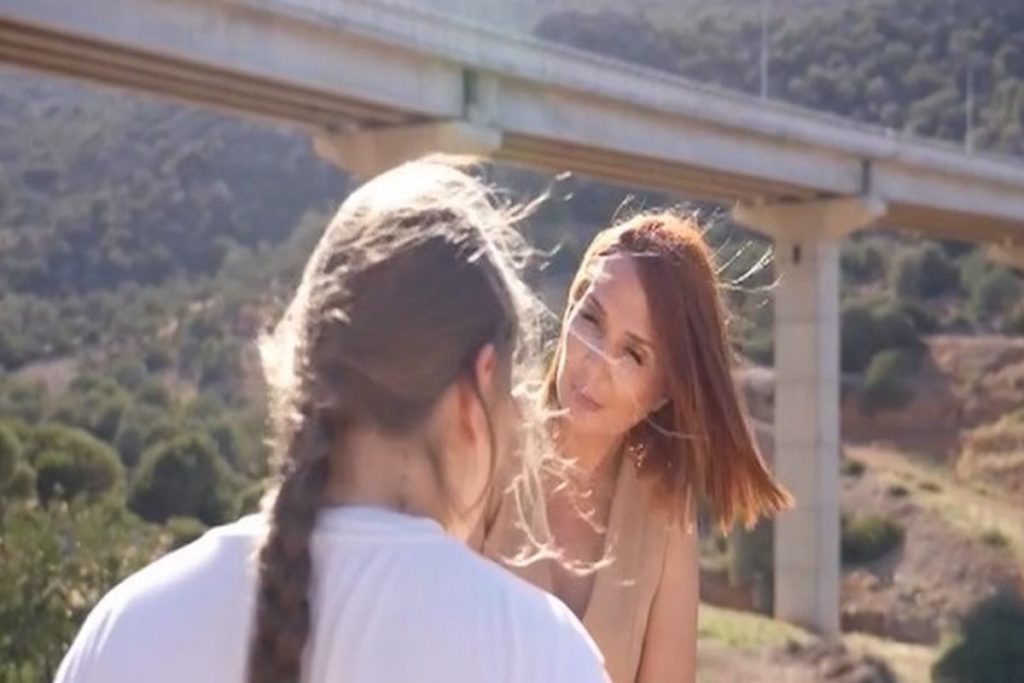 Κρήτη: «Δεν έβγαζε selfie, δεν αυτοκτόνησε» – Τι λέει η αδελφή της 17χρονης