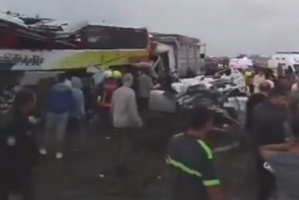 Τουρκία: Δέκα νεκροί και 39 τραυματίες μετά από καραμπόλα