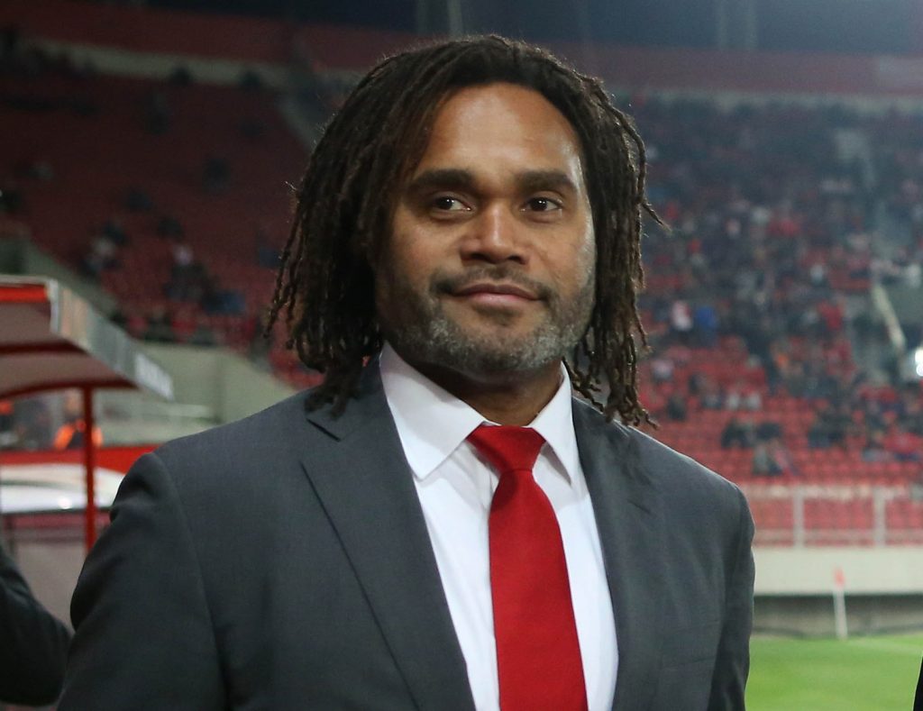 Κριστιάν Καρεμπέ: «Ο Ολυμπιακός τα κατάφερε με την αξία του»