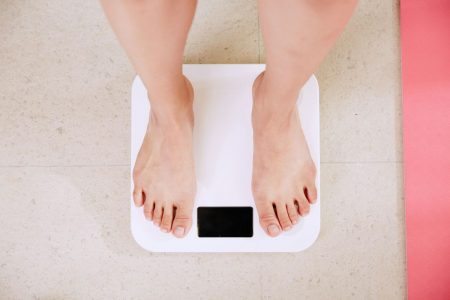 Έφηβοι: Δεν τρώνε σωστά, δεν ασκούνται – Το 28% είναι παχύσαρκοι