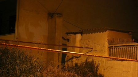 Νίκαια: Πλήρης ανατροπή στην απόπειρα γυναικοκτονίας από τον ιατροδρικαστή