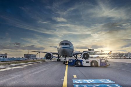 Άμστερνταμ: Κινητήρας αεροπλάνου «ρούφηξε» άνθρωπο – Φρικτό δυστύχημα