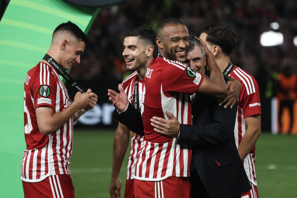 Σακελλαροπούλου: Συγχαρητήρια στον Ολυμπιακό για την κατάκτηση του Conference League