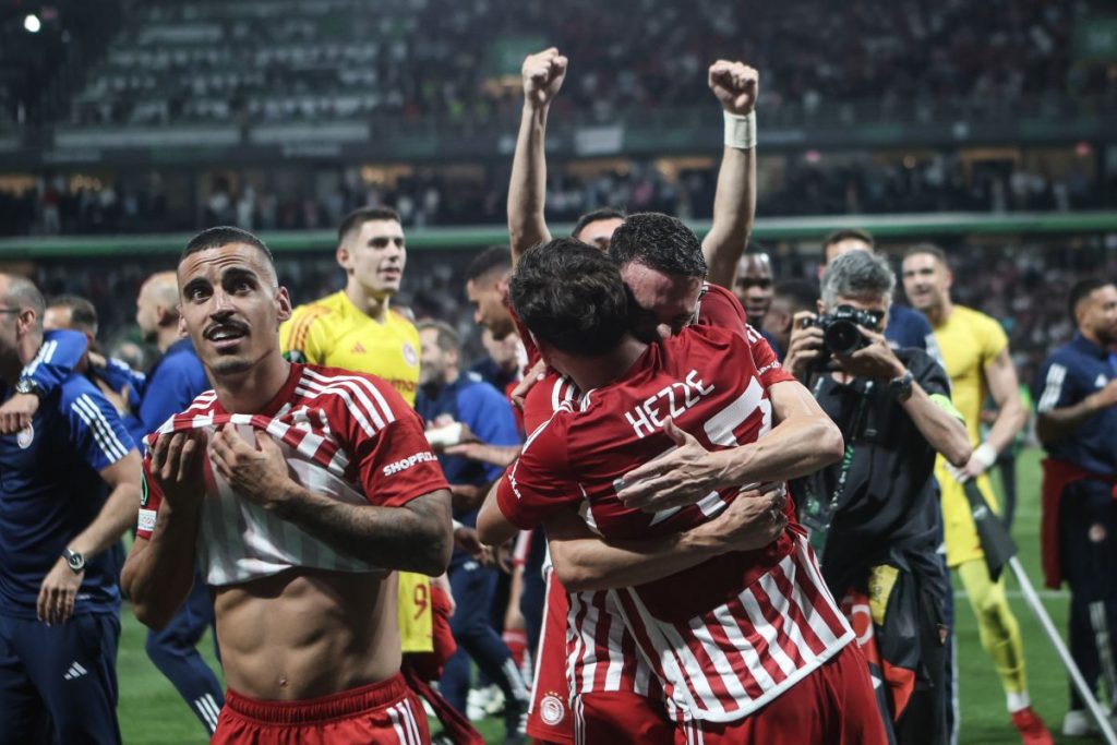 Ενα τρόπαιο, πολλές νίκες