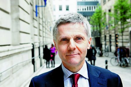 Βρετανός καθηγητής στο Βήμα: «Για τους Βρετανούς είναι ώρα για αλλαγή»