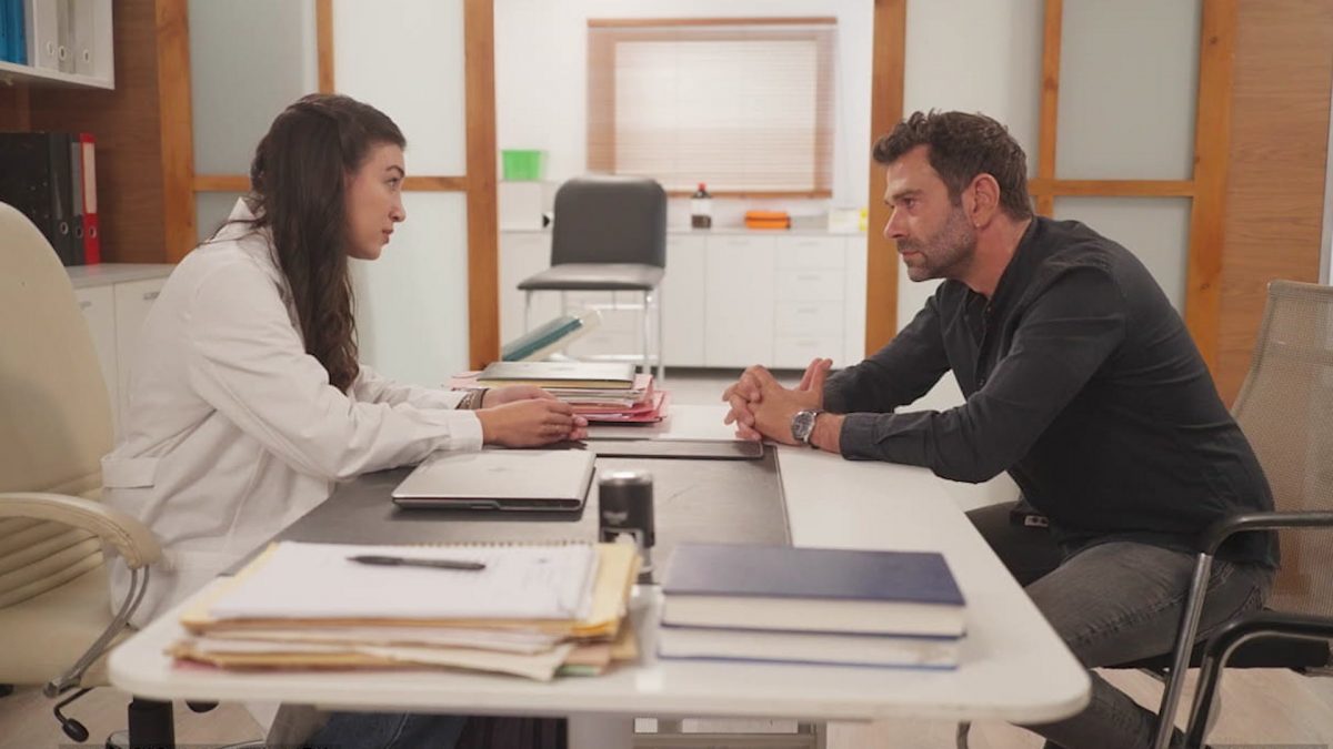 Γη της Ελιάς: Ο Κουράκος συλλαμβάνει εκ νέου τον Πότη