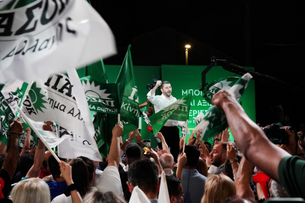 ΠαΣοΚ: 4 στελέχη μιλούν για την επόμενη μέρα