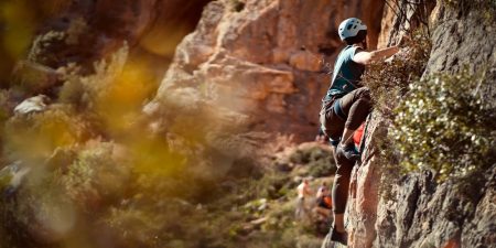 Ναύπλιο: Νεκρός 46χρονος από τσίμπημα μέλισσας σε αναρρίχηση