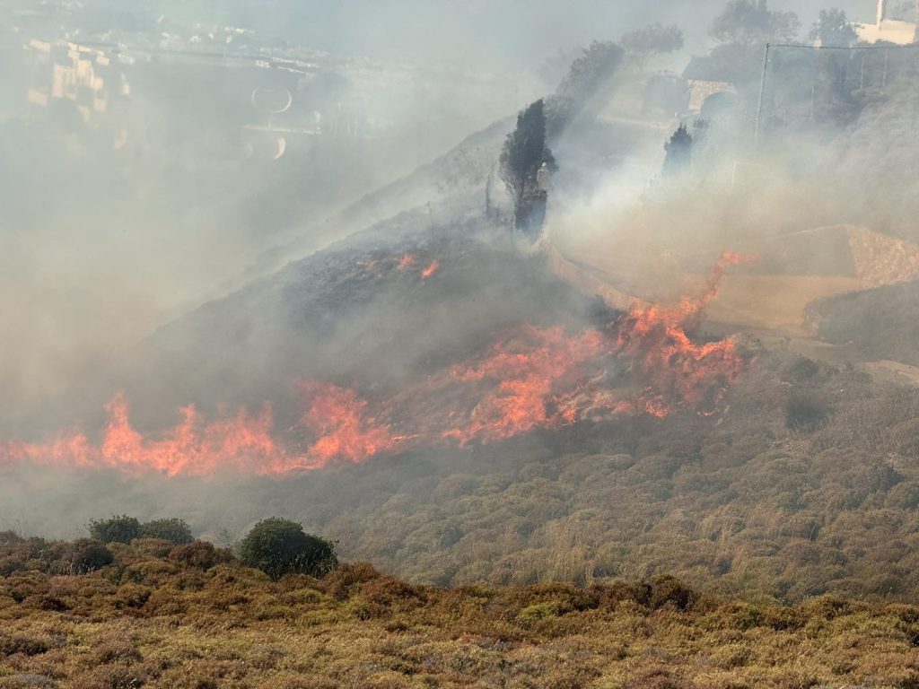 Κως: Υπό έλεγχο η φωτιά – Επιχειρούν 3 Canadair