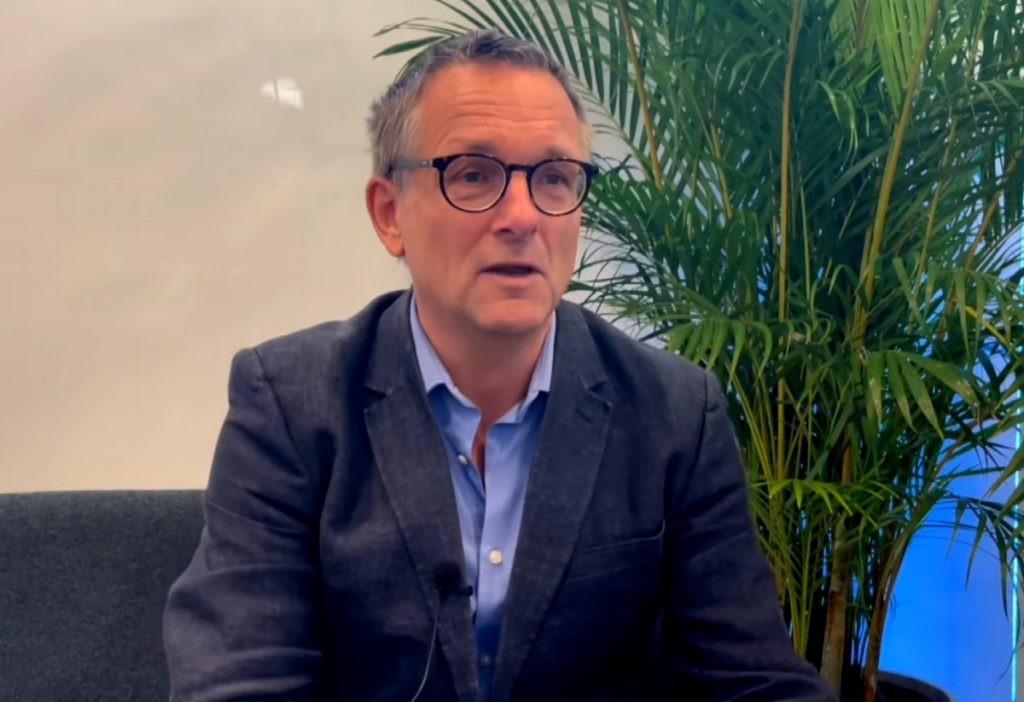 Σύμη: Νεκρός ο παρουσιαστής του BBC Michael Mosley