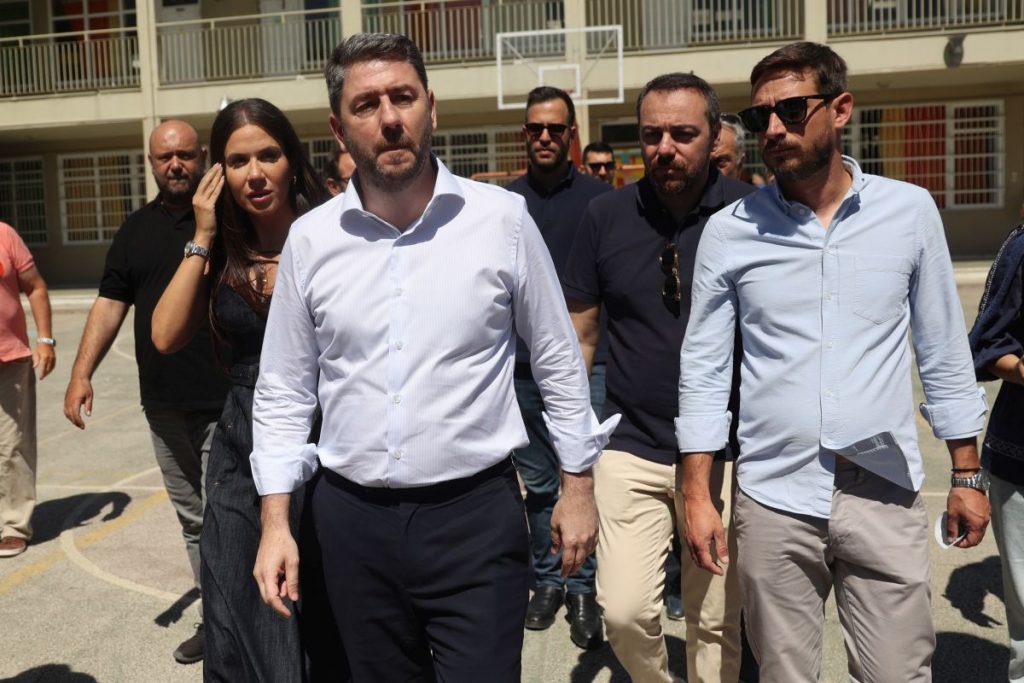 Το ΠαΣοΚ που δεν έχασε, αλλά δεν κέρδισε