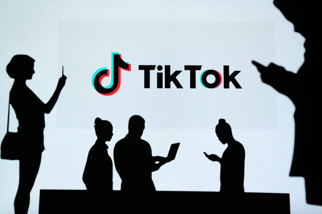 Λουάνα Λαβέκια στο ΒΗΜΑ: Πώς το TikTok αλλάζει την πραγματικότητά μας
