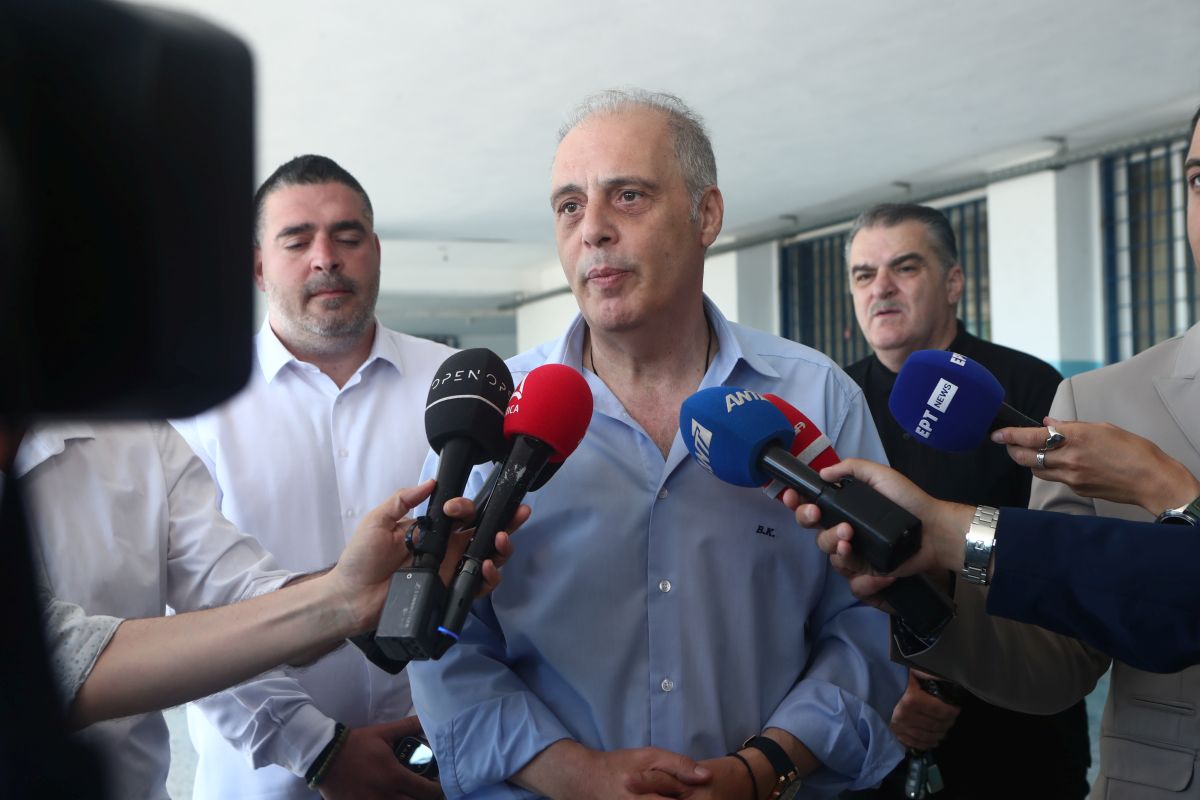 Βελόπουλος: Η Ελληνική Λύση ήρθε για να κυβερνήσει Βελόπουλος: Η Ελληνική Λύση ήρθε για να κυβερνήσει