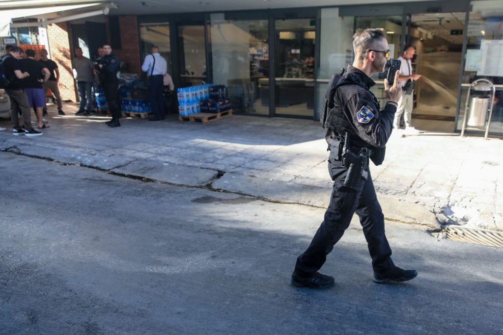 Πειραιάς: «Εμπλέκονται στο θάνατο συγγενή μου στην Τουρκία»