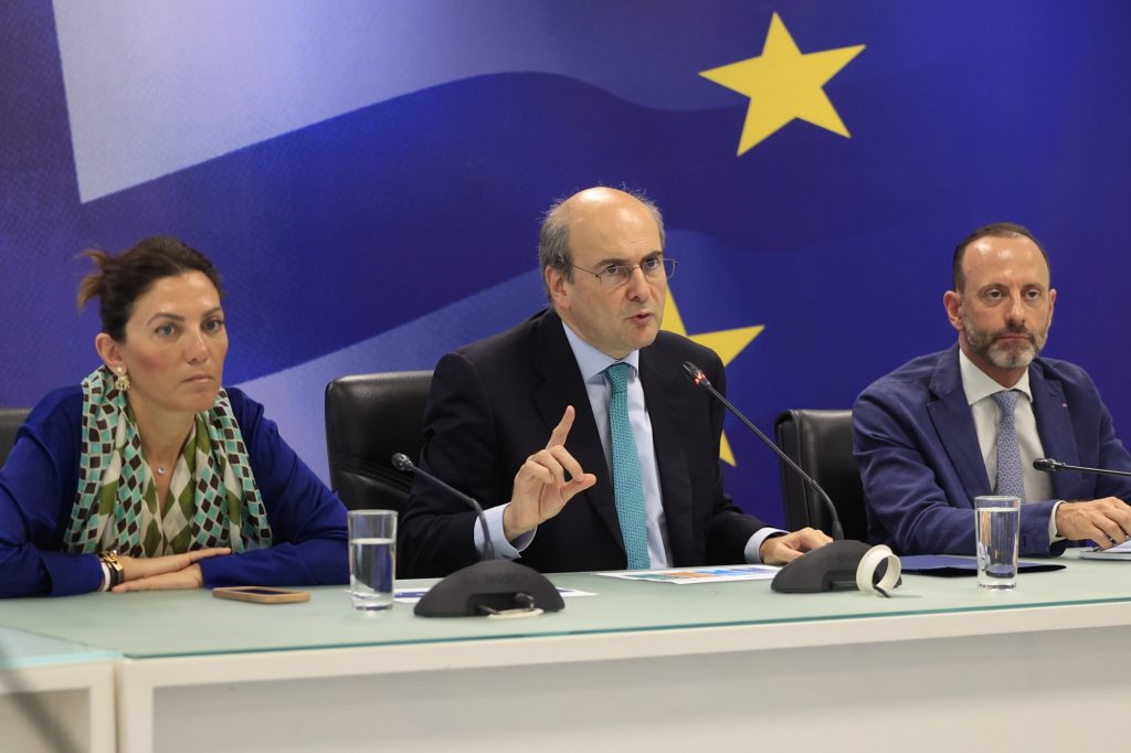 Υπερταμείο: Ανατροπές σε ΔΕΚΟ, ΤΑΙΠΕΔ, ΤΧΣ – «Μοντέλο ΔΕΗ» από Χατζηδάκη