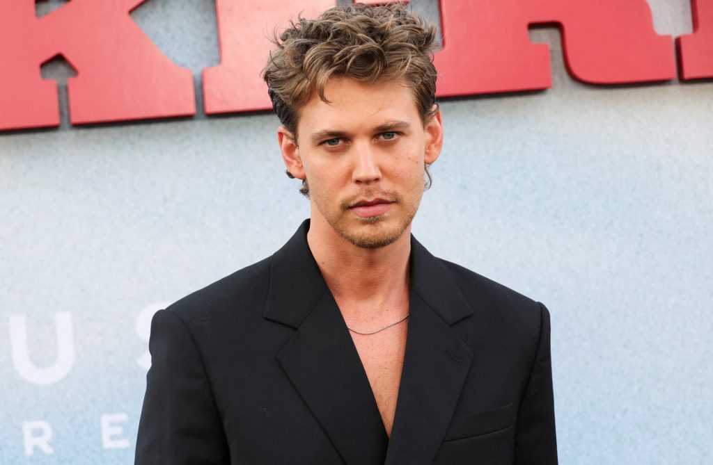 Όστιν Μπάτλερ: Ο νέος Μάρλον Μπράντο φτάνει στην κορυφή πάνω σε μια Χάρλεϊ