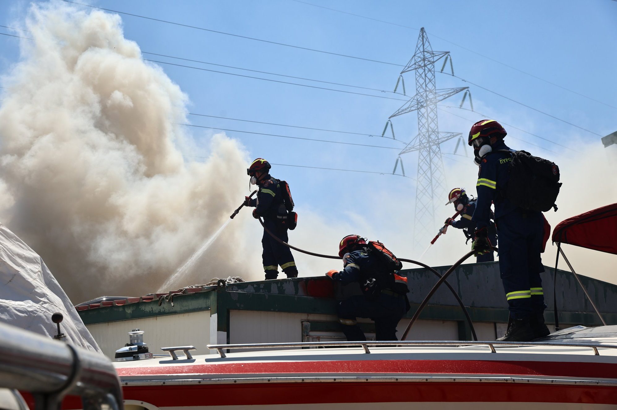 Φωτιά στη Βάρης-Κορωπίου: Υπάρχει βίντεο με εμπρηστή, ανακοίνωσε ο Κικίλιας
