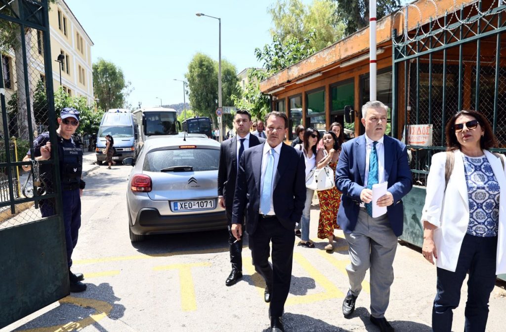 Απόστολος Λύτρας: Τι ζήτησε για να περνάει η ώρα του στη φυλακή