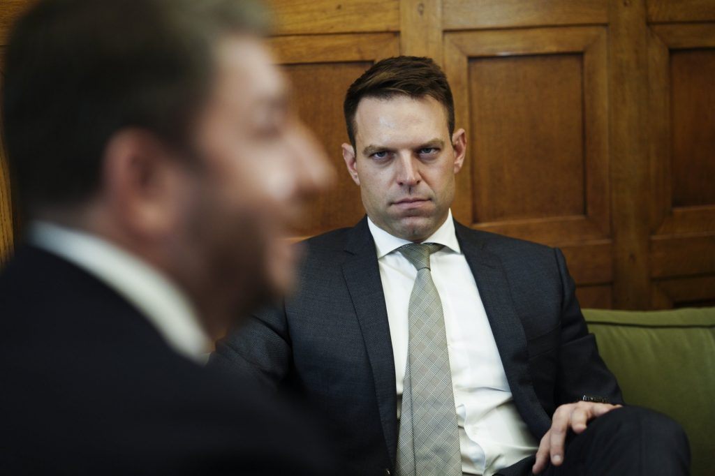 Υπέροχη κατάσταση