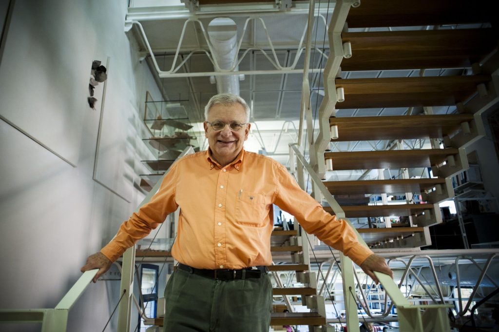 Πέθανε ο κορυφαίος αρχιτέκτονας Αλέξανδρος Τομπάζης