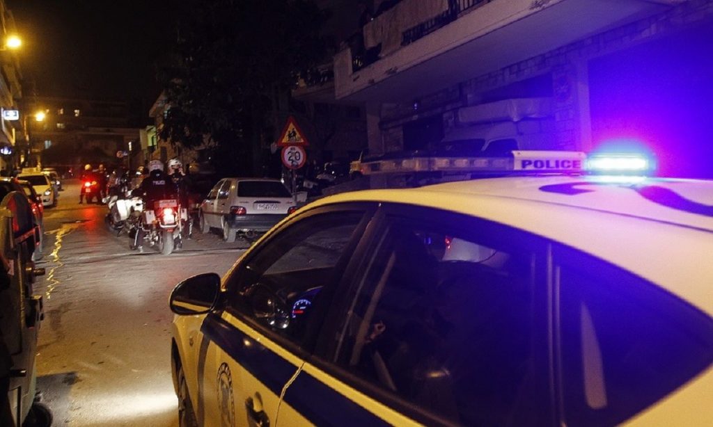 Κερατσίνι: Συνελήφθη ο άνδρας που είχε ταμπουρωθεί σε σπίτι με μαχαίρι