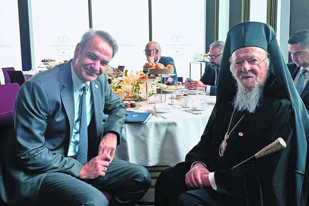 Γιατί ο Μητσοτάκης θέλει να πάει στο Φανάρι – Ο ρόλος της Χάλκης