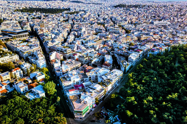 Golden Visa: Σπεύδουν να πουλήσουν πριν ανέβουν τα όρια Golden Visa: Σπεύδουν να πουλήσουν πριν ανέβουν τα όρια