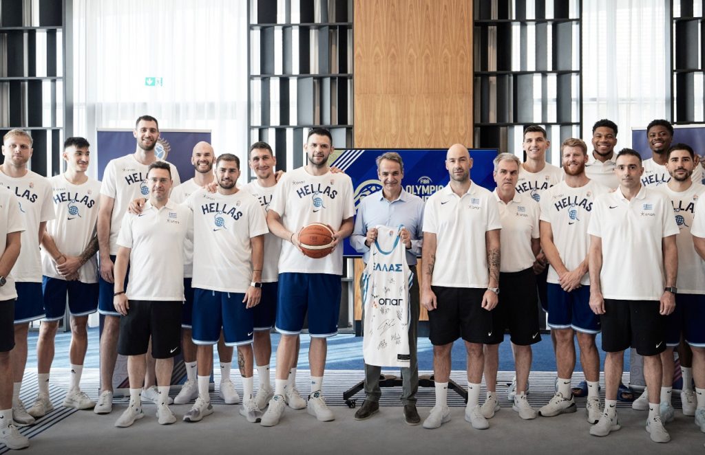 Στην Εθνική Μπάσκετ ο Κυριάκος Μητσοτάκης ενόψει Προολυμπιακού