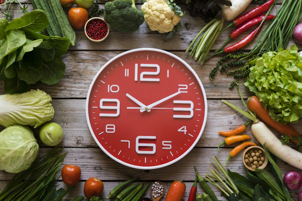 Fasting: Επιστήμονες καταρρίπτουν 4 μύθους για τη διαλειμματική νηστεία