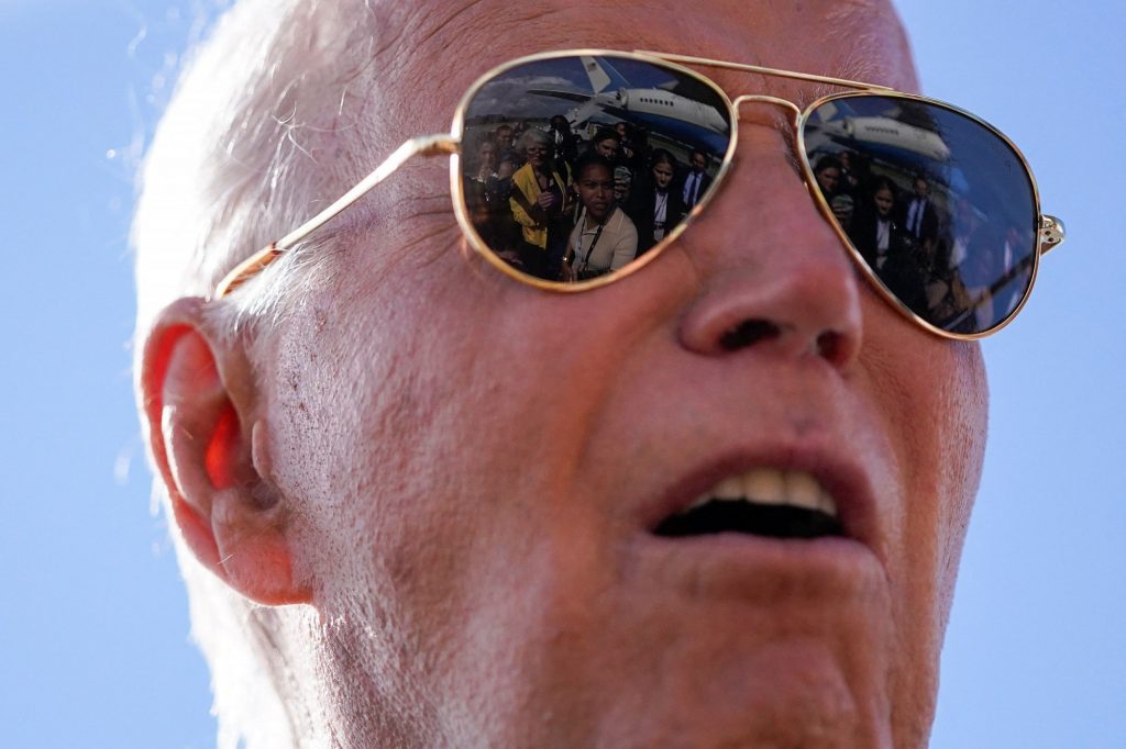 Μπάιντεν: Εάν ο Θεός μου έλεγε «Τζο, βγες από την κούρσα», θα το έκανα