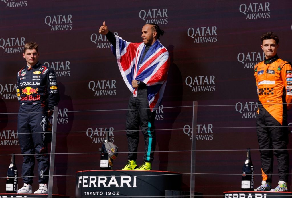 Formula 1: Συγκλονιστικός Χάμιλτον – Ξέσπασε σε λυγμούς για τον θρίαμβο