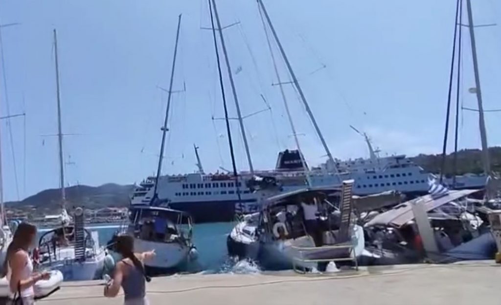 Σκόπελος: Ζημιές σε ιστιοφόρα από το πλοίο της γραμμής και σκηνές πανικού