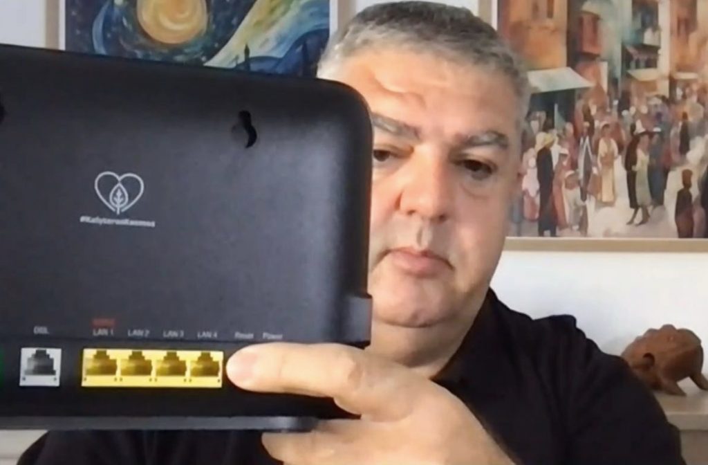 Airbnb: Κινέζος φέσωσε με 3.500 ευρώ ιδιοκτήτη – Τηλεφωνούσε στην Κίνα