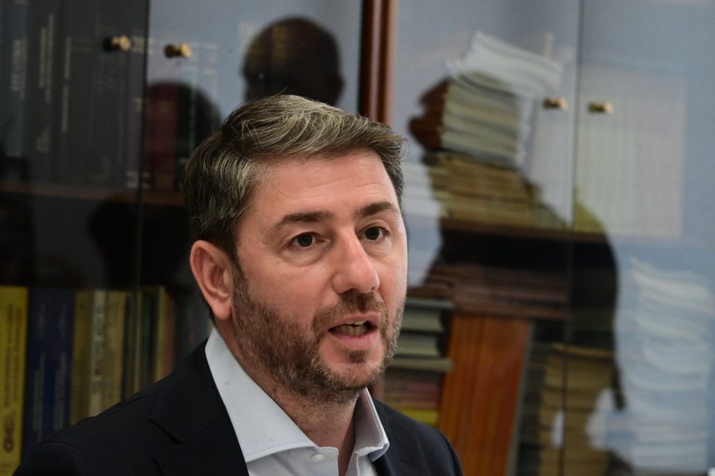 Ανδρουλάκης: Οι προτάσεις του ΠαΣοΚ για τις μικρομεσαίες επιχειρήσεις