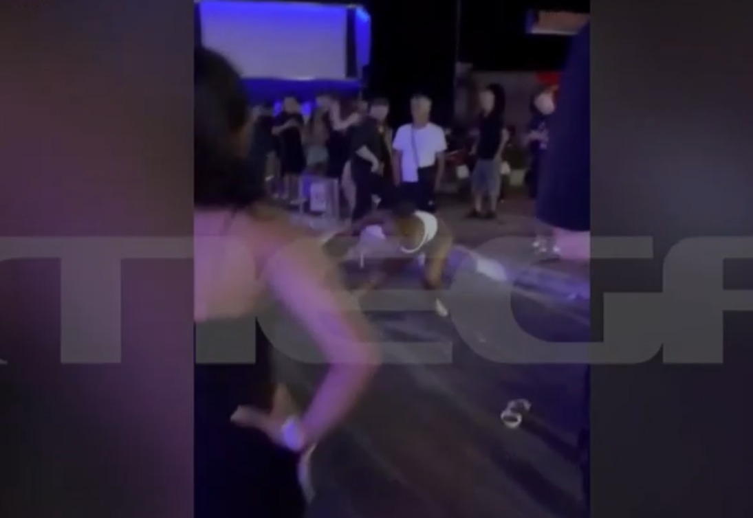 Κρήτη: Αγγλίδες τουρίστριες πιάστηκαν στα χέρια για τα μάτια ενός άνδρα